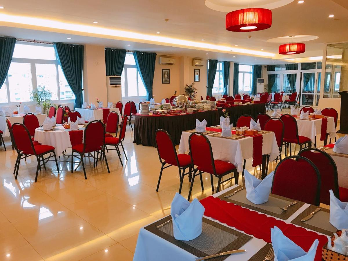 Golden Star Hotel Hue Exterior foto