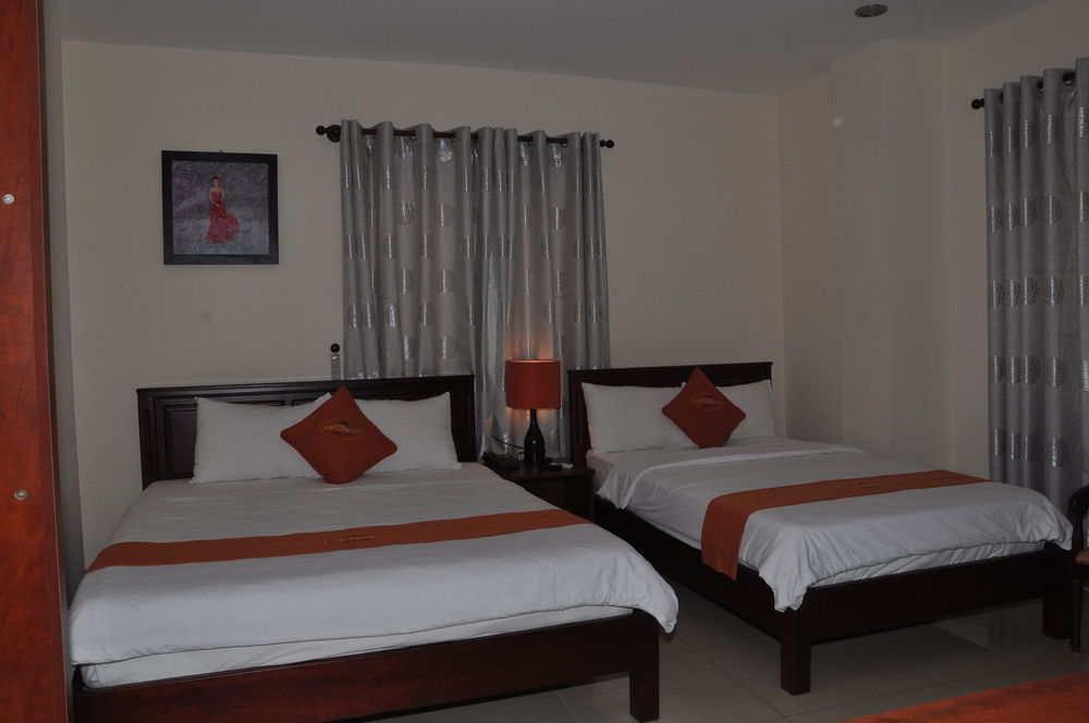 Golden Star Hotel Hue Exterior foto